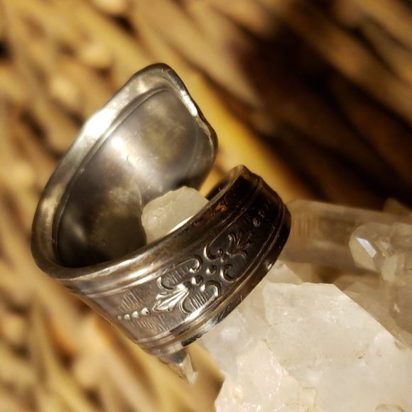 Handcrafted Gothic Boho Spiral Vintage Spoon Ring sz 5.5 - Picture 3 of 7